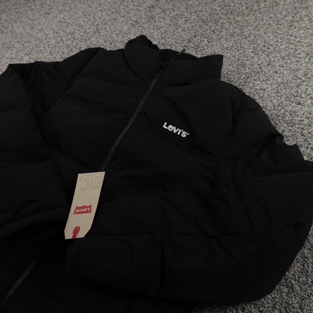 NEW Levis Jacket Mens S Black Quilted Puffer Coat Full Zip Insulated Windbreaker
